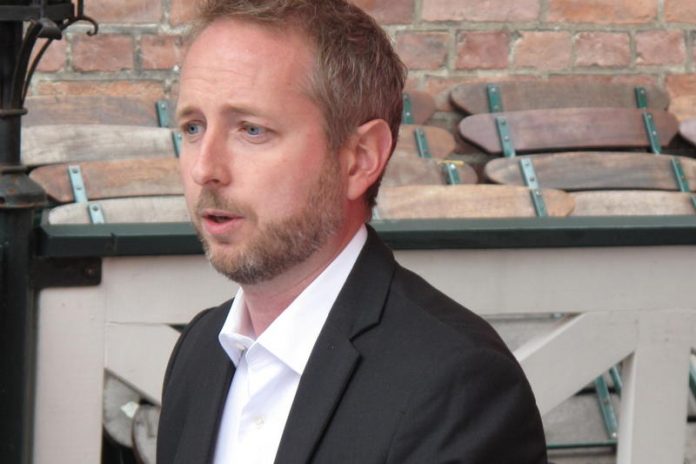 Bård Vegard Solhjell