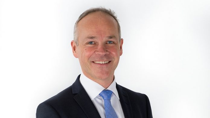 Jan Tore Sanner la fram kommuneproposisjonen i dag. Foto: Regjeringen.no