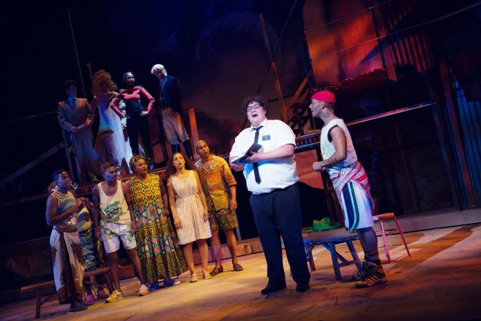 Musikalen The Book of Mormon var den store suksessframsyninga til Det Norske Teatret i fjor med over 53.000 publikummarar. Foto: Fredrik Arff / Det Norske Teatret