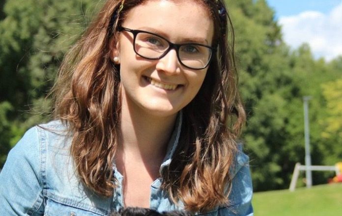 Student Elin Skorpen opplevde &aring; f&aring; sp&oslash;rsm&aring;l om kor viktig det var for ho &aring; f&aring; eksamensoppg&aring;va p&aring; nynorsk. Foto: Privat