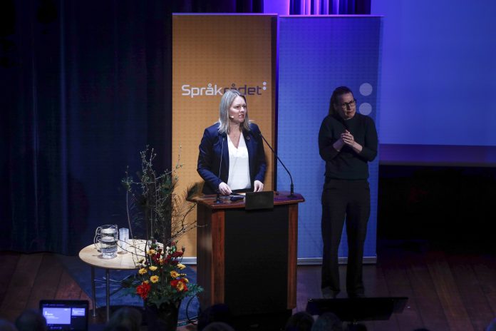 ØNSKJER INNSPEL OM SPRÅK: Statssekretær Frida Blomgren i Kulturdepartementet opna Språkdagen 2019 og oppmoda alle som ønskjer det til å koma med innspel til den nye språkmeldinga. Foto: Trygve Indrelid / NTB / NPK