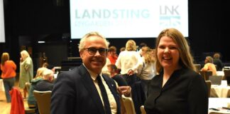 Fråsegn frå landstinget til LNK: – Kommunane må få dekkja kostnadene til språkdelte klassar